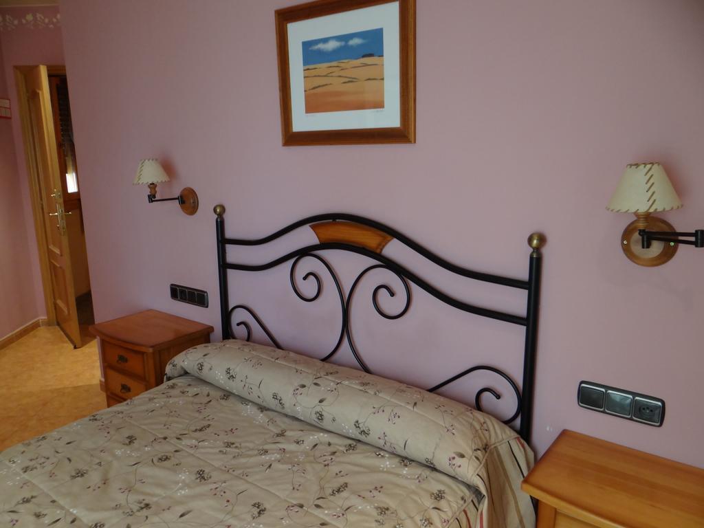 Hotel Casa Carmen Benabarre Cameră foto